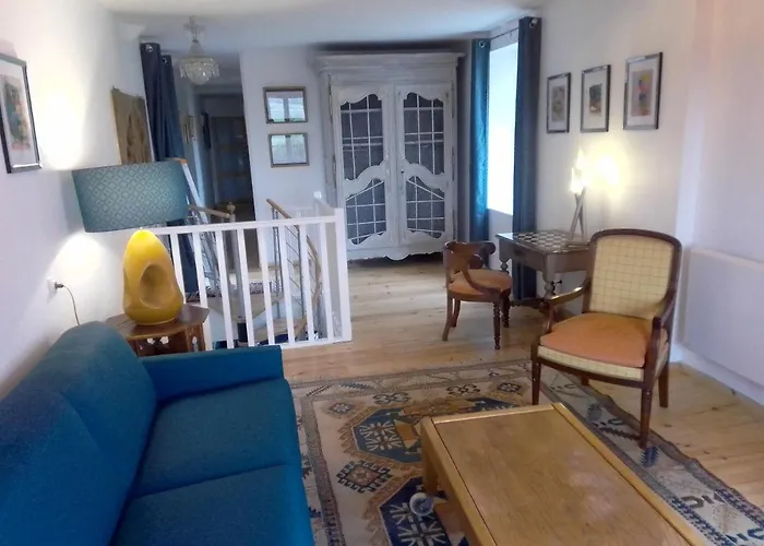 De La Lanterne Tourville-sur-Sienne